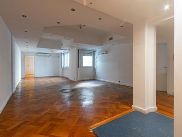 VENTA 3 dormitorios, dependencias y balcon - Apto Profesional - A RECICLAR - OPORTUNIDAD - RECOLETA