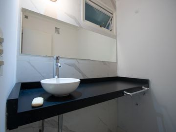 VENTA 3 dormitorios, dependencias y balcon - Apto Profesional - A RECICLAR - OPORTUNIDAD - RECOLETA
