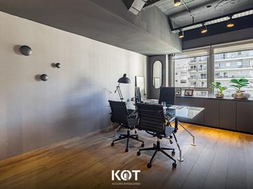 Oficina comercial en venta de 268 metros con 2 cocheras en Villa Crespo.