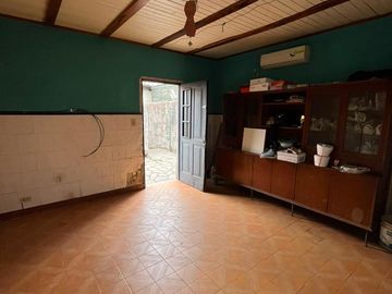 PH , Villa Adelina