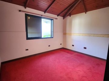 Casa en Funes