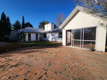 Casa en Funes