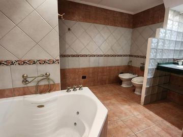 Casa en Funes