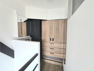 SE ARRIENDA APARTAESTUDIO EN CHICÓ NORTE