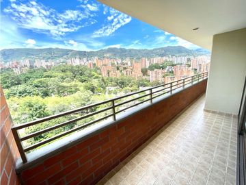 Apartamento en arriendo en El Poblado, sector Santa María de los ngel