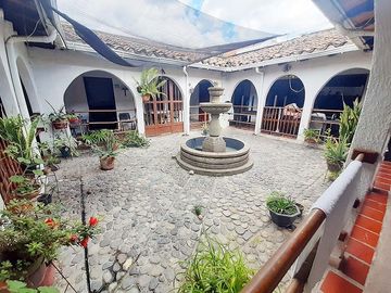 VENTA CASA LOCAL UN PISO PALMIRA CENTRO