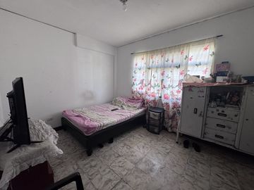 Amplia Casa en Santa Elena