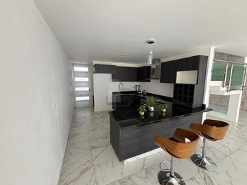 Casa nueva $4,675,000,00 en parque Cuernavaca, lomas de Angelòpolis, Pue