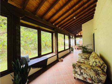 Finca independiente para la venta en el sector del canada -Carmen