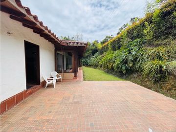 Finca independiente para la venta en el sector del canada -Carmen