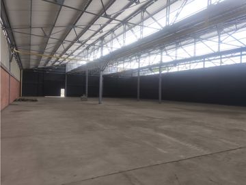 ALQUILER BODEGA 1500 MT2 EN PALMIRA VALLE