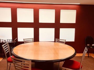 Renta 1 piso de oficinas en, Juárez posesión inmediata