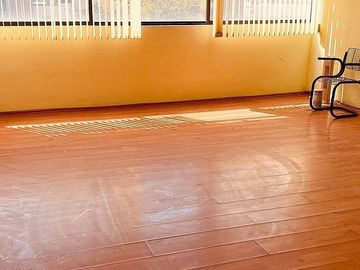 Renta 1 piso oficinas Juárez posesión inmediata