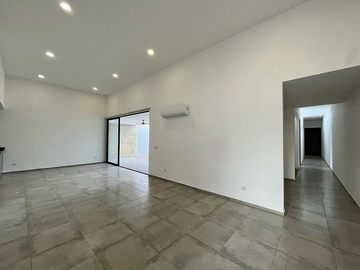 En Venta, Casa de un piso en Dzityá con 540 m2 de terreno 3 Rec. Alberca