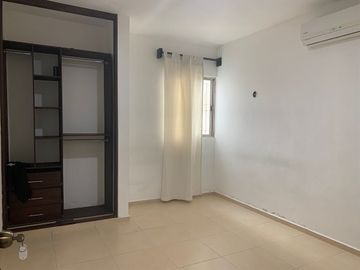 CASA RENTA SANTA FE NORTE MERIDA YUCATAN