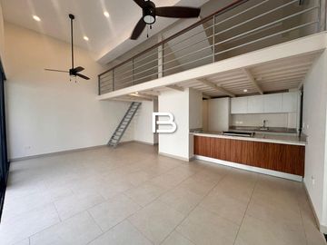 Casa en Aqua Residencial