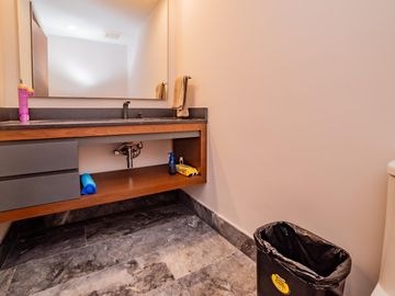 Departamento en Renta o Venta En Shark Tower Puerto Cancún