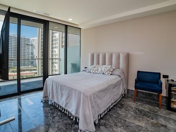 Departamento en Renta o Venta En Shark Tower Puerto Cancún