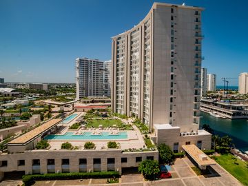 Departamento en Renta o Venta En Shark Tower Puerto Cancún