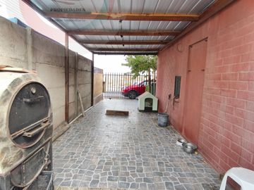 EN VENTA CASA A PASOS DE LA PLAYA