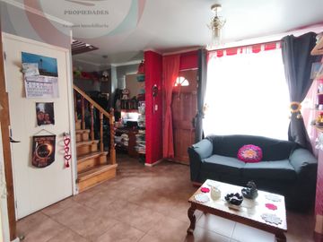 EN VENTA CASA A PASOS DE LA PLAYA