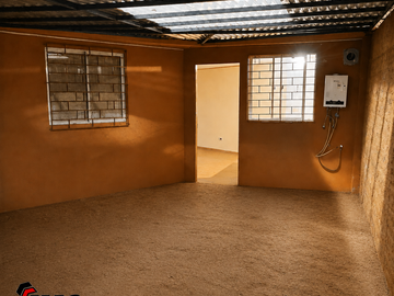 CASA 2 D Y 1 B CON ESTAC EN QUINTA NORMAL SIN GASTOS COM