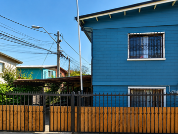 EN VENTA ACOGEDORA CASA 4D 1B QUILICURA