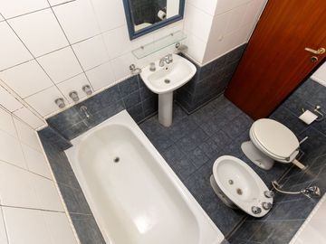 VENTA DEPTO 2 AMBIENTES EN RECOLETA APTO CREDITO