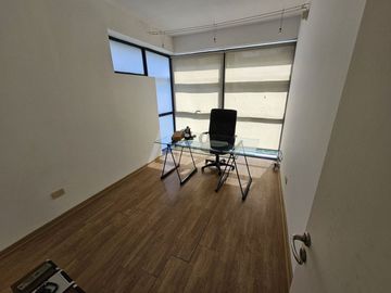 AMPLIA OFICINA 3 AMBIENTES EN VENTA EN PALERMO