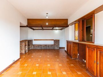 Venta Departamento 4 ambientes Núñez Cochera