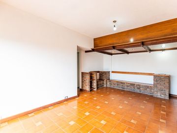 Venta Departamento 4 ambientes Núñez Cochera