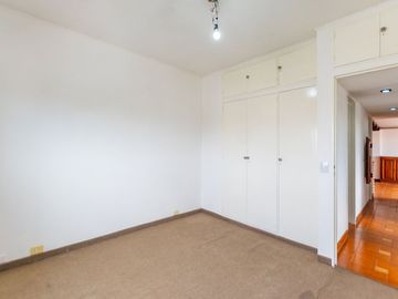 Venta Departamento 4 ambientes Núñez Cochera