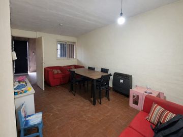 VENTA CASA 200M2 ALTO COMEDERO 2 HABITACIONES