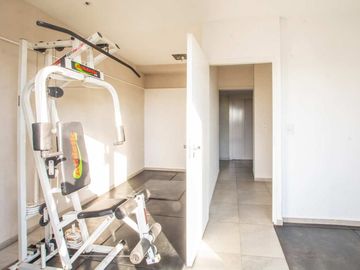 VENTA 3 AMB CON 2 COCHERAS- CABALLITO APTO CREDITO