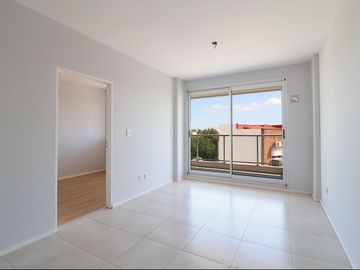2 ambientes en venta - Colegiales - Apto Crédito