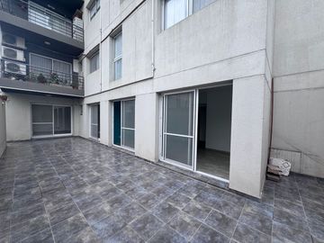 VENTA DEPARTAMENTO PARQUE PATRICIOS CON RENTA