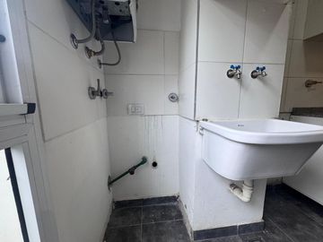 VENTA DEPARTAMENTO PARQUE PATRICIOS CON RENTA