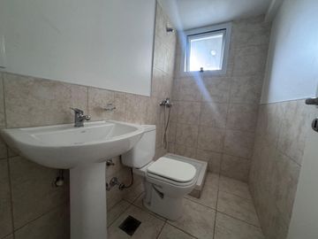 VENTA DEPARTAMENTO PARQUE PATRICIOS CON RENTA