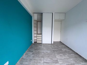 VENTA DEPARTAMENTO PARQUE PATRICIOS CON RENTA