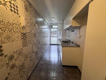 VENTA DEPARTAMENTO PARQUE PATRICIOS CON RENTA