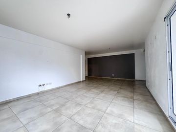 VENTA DEPARTAMENTO PARQUE PATRICIOS CON RENTA