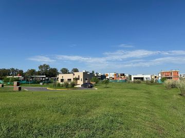 VENTA LOTE BARRIO SANTA ELISA