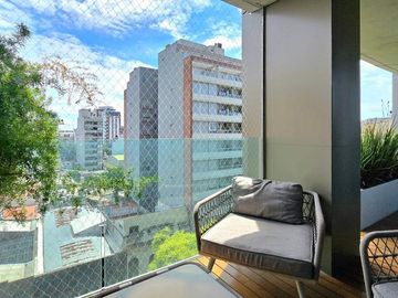 VENTA 4 AMBIENTES DONNA MAGNA AMUEBLADO 2 COCHERA