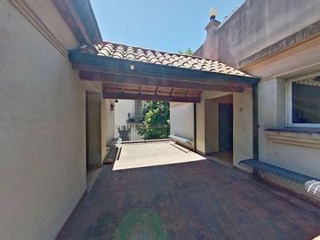 EDIFICIO DE CATEGORIA EN VENTA EN CABALLITO