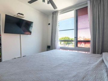 VENTA DEPARTAMENTO 4 AMBIENTES BALCON Y COCHERA