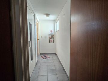 VENTA DEPTO 3 AMBIENTES SEMIPISO FLORES