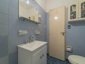 Depto 3 amb. con patio en pb – San Cristobal