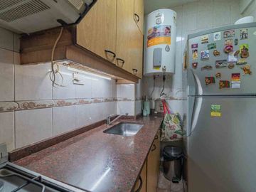 Depto 3 amb. con patio en pb – San Cristobal
