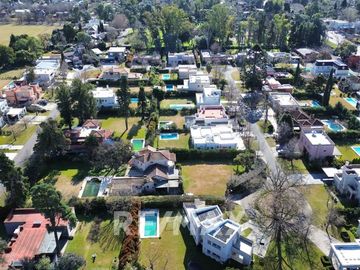VENTA CASA 5 AMB SPRINGDALE APTA CREDITO PILAR