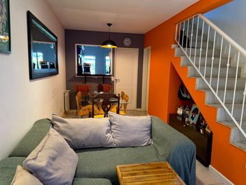 VENTA DÚPLEX 3 AMB. CON JARDIN PELLEGRINI VILLAGE